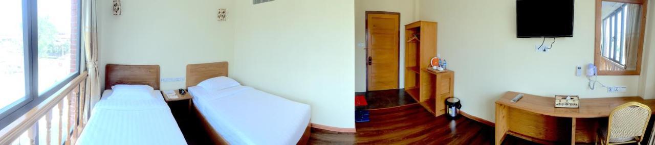 Inle Strand Hotel Науншве Екстер'єр фото
